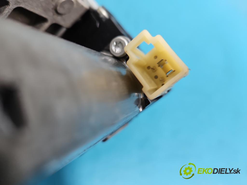 Mercedes S W222 2013-2020 3.0 cdi 656929 340KM: automatic 250 kW 2925 cm3 4- Stĺpik volant A2224603101 (Tyč riadenia (volantu))