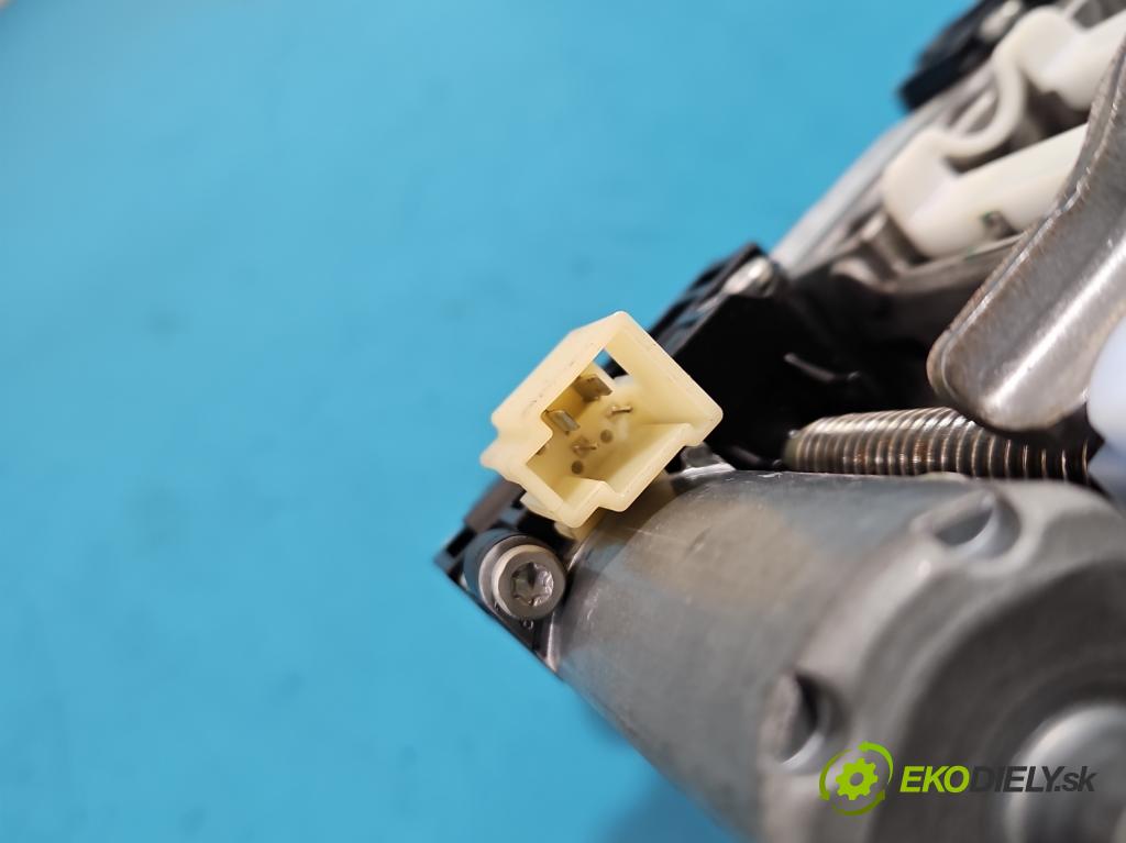 Mercedes S W222 2013-2020 3.0 cdi 656929 340KM: automatic 250 kW 2925 cm3 4- Stĺpik volant A2224603101 (Tyč riadenia (volantu))