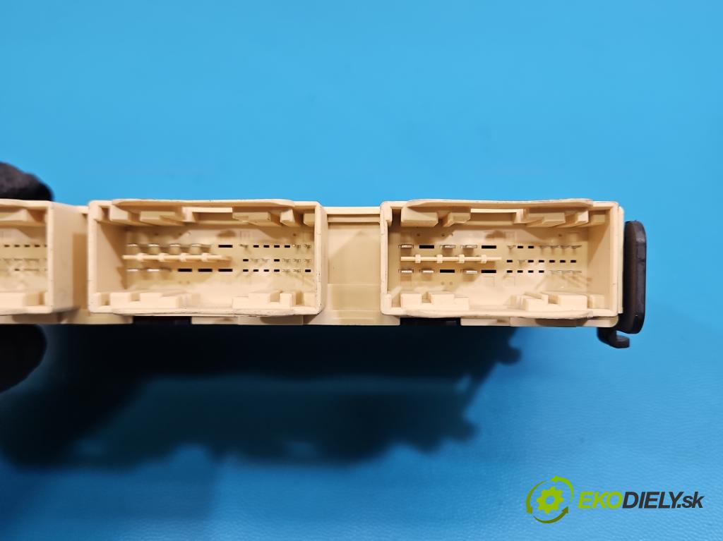 Mercedes S W222 2013-2020 3.0 cdi (656929) 340KM: automatic 250 kW 2925 cm3 4- riadiaca jednotka ostatné A2229000916