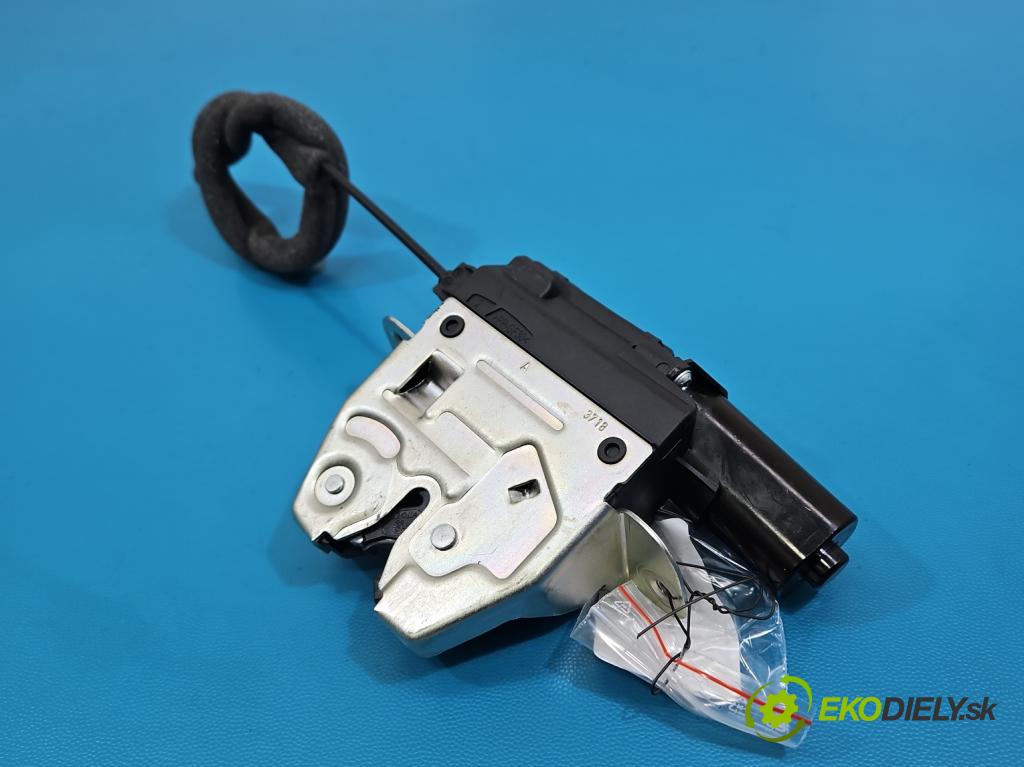 Mercedes S W222 2013-2020 3.0 cdi (656929) 340KM: automatic 250 kW 2925 cm3 4- zámok kufrové dvere zadné A2317500085