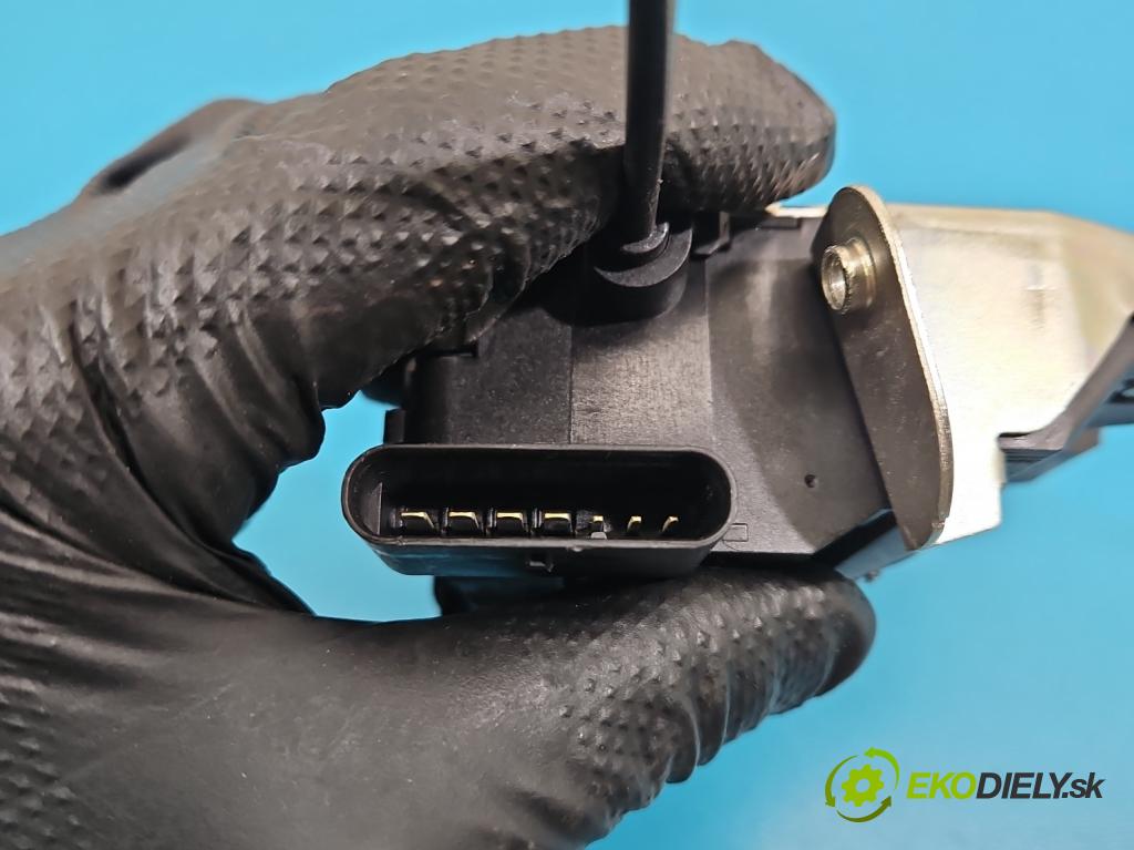 Mercedes S W222 2013-2020 3.0 cdi (656929) 340KM: automatic 250 kW 2925 cm3 4- zámok kufrové dvere zadné A2317500085