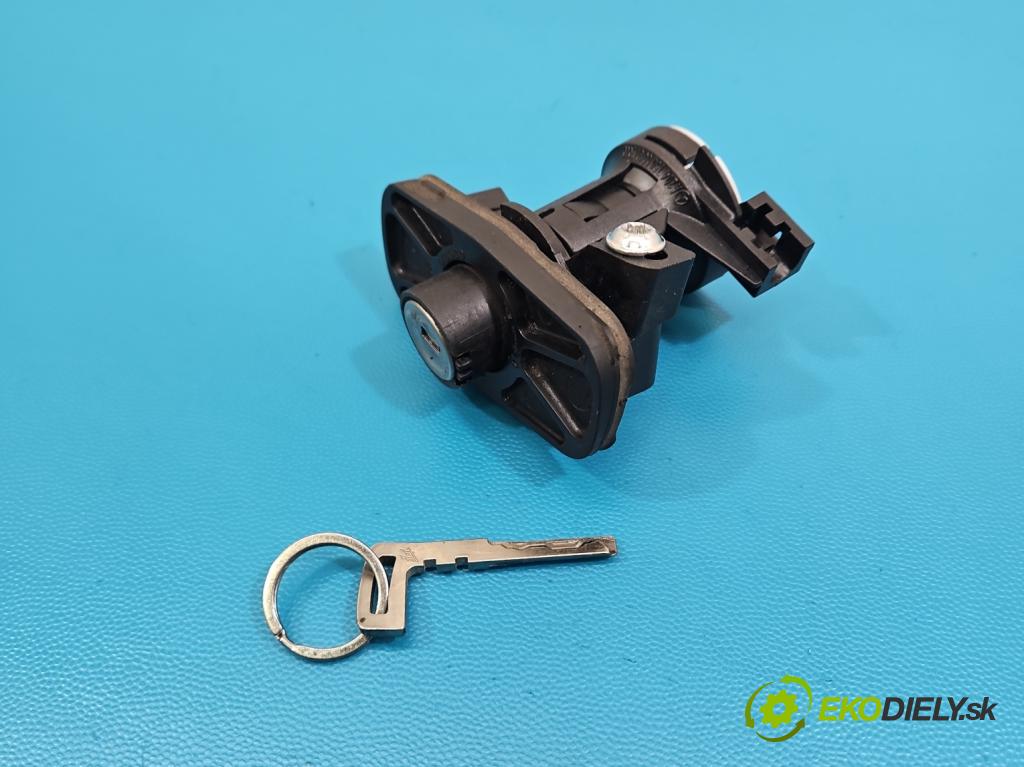 Mercedes S W222 2013-2020 3.0 cdi (656929) 340KM: automatic 250 kW 2925 cm3 4- Vložka: zámek: A2047580014