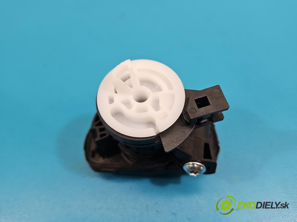 Mercedes S W222 2013-2020 3.0 cdi (656929) 340KM: automatic 250 kW 2925 cm3 4- Vložka: zámek: A2047580014