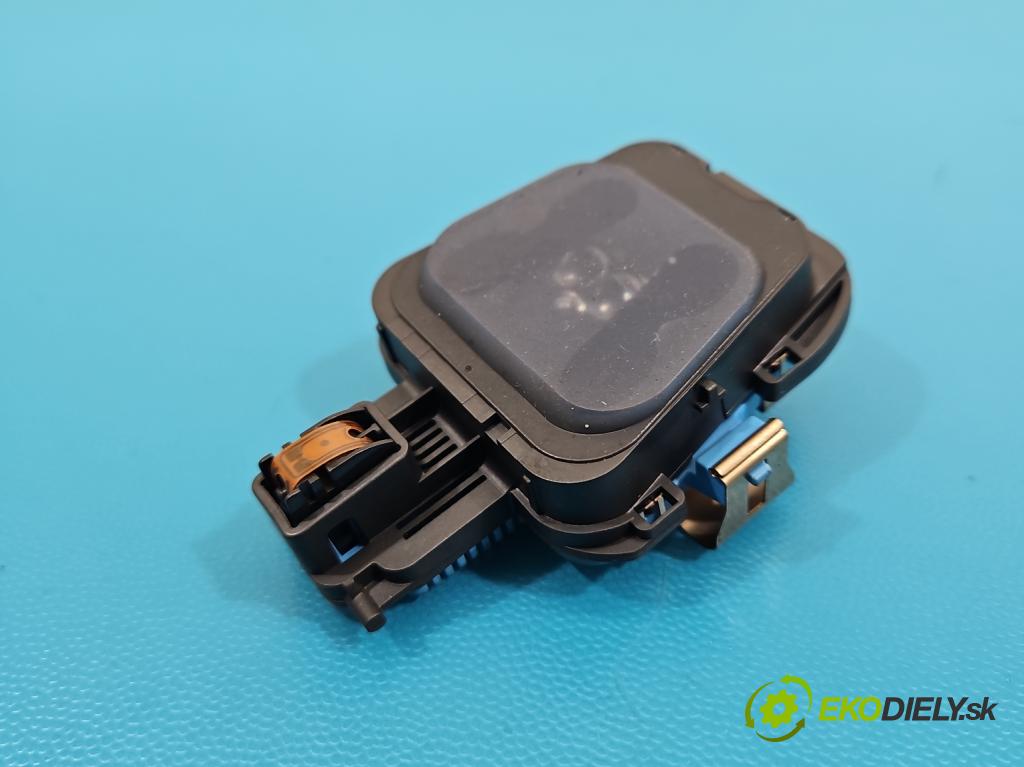 Mercedes S W222 2013-2020 3.0 cdi (656929) 340KM automatic 250 kW 2925 cm3 4- snímač déšť: A222900 (Snímač deště)