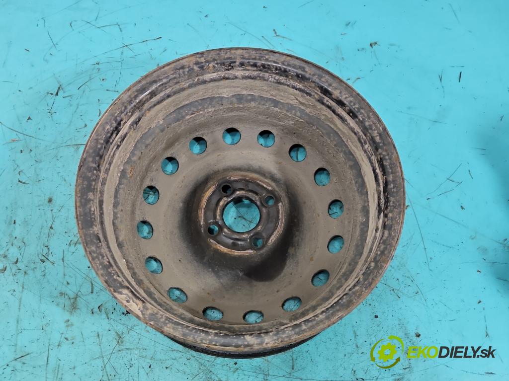 Fiat Punto Grande 1.4 8V 77 HP manual 57 kW 1368 cm3 5- Disk oceľový 15"