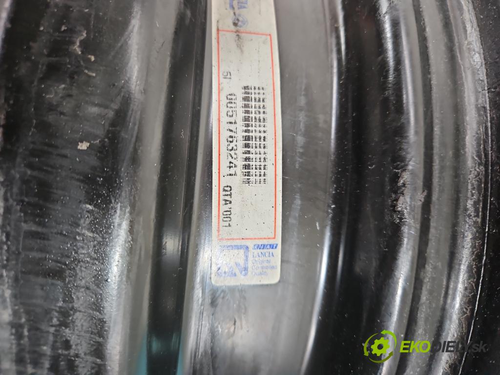 Fiat Punto Grande 1.4 8V 77 HP manual 57 kW 1368 cm3 5- Disk oceľový 15"