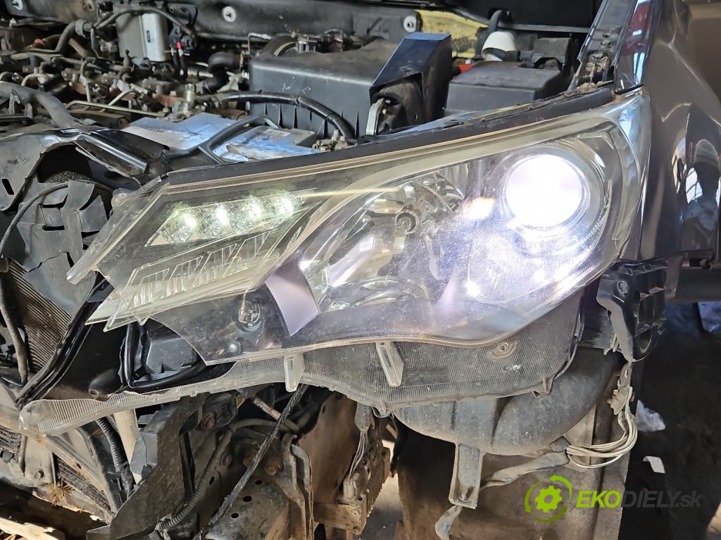 Toyota Rav4 IV 2013-2018 2.0 D4D 124hp manual 91 kW 1998 cm3 5- Reflektor: ľavý  (Kľučka dverí ostatné)