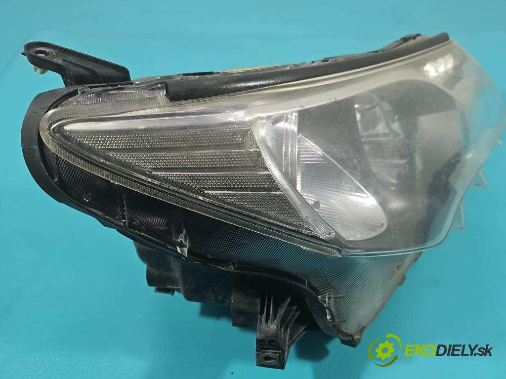 Toyota Rav4 IV 2013-2018 2.0 D4D 124hp manual 91 kW 1998 cm3 5- Reflektor: pravý  (Svetlo predné pravé)