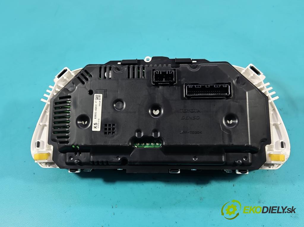 Toyota Rav4 IV 2013-2018 2.0 D4D 124hp manual 91 kW 1998 cm3 5- prístrojovka/ budíky 83800-42K51 (Prístrojová doska)