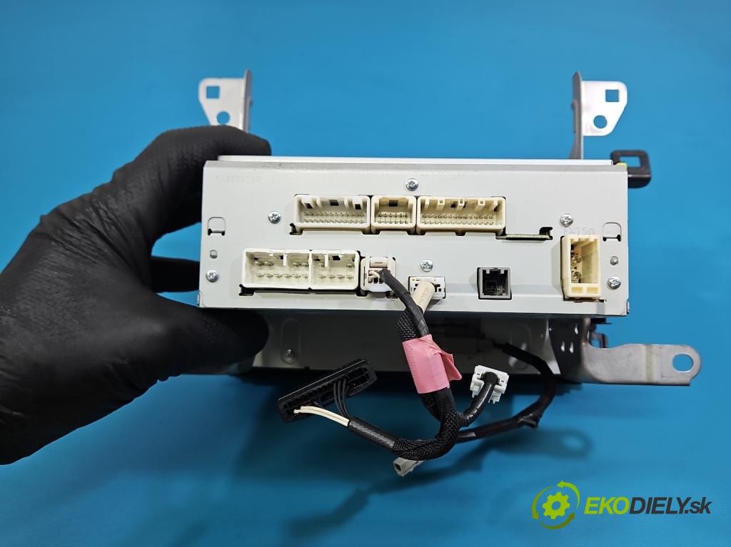 Toyota Rav4 IV 2013-2018 2.0 D4D 124hp manual 91 kW 1998 cm3 5- Radio originál 86140-42210