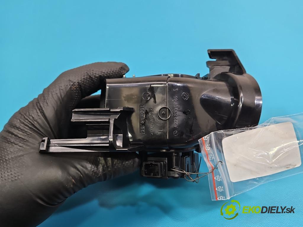 Mercedes S W222 2013-2020 3.0 cdi 656929 340KM automatic 250 kW 2925 cm3 4- Mřížka: topení 08565-Z01