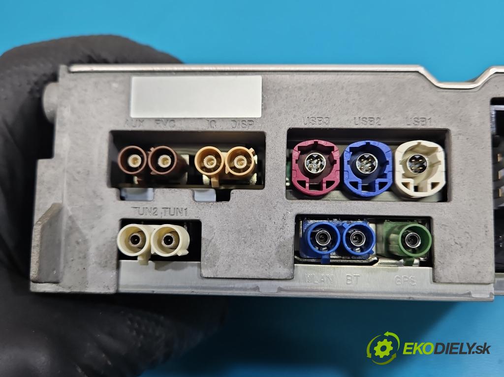 Mercedes S W222 2013-2020 3.0 cdi 656929 340KM: automatic 250 kW 2925 cm3 4- Radio originál A2229009619