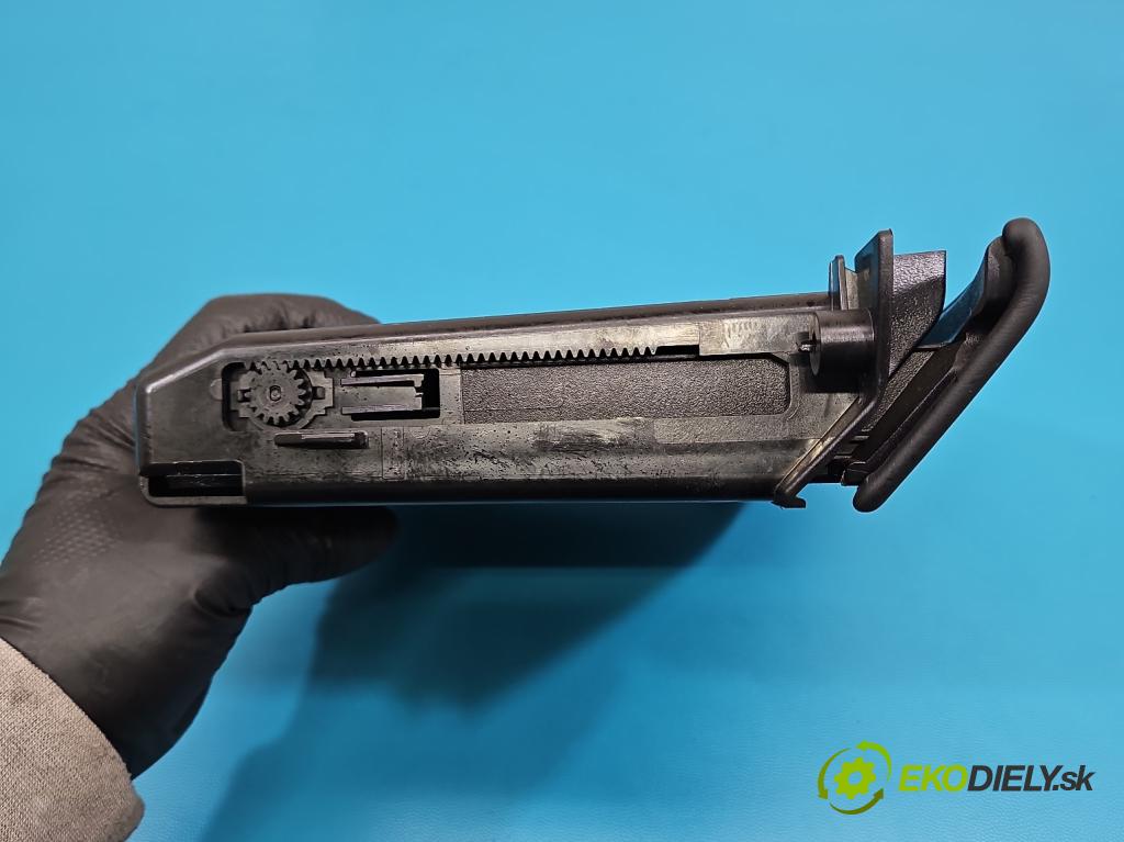 Mercedes S W222 2013-2020 3.0 cdi 656929 340KM: automatic 250 kW 2925 cm3 4- kastlík A2226804302