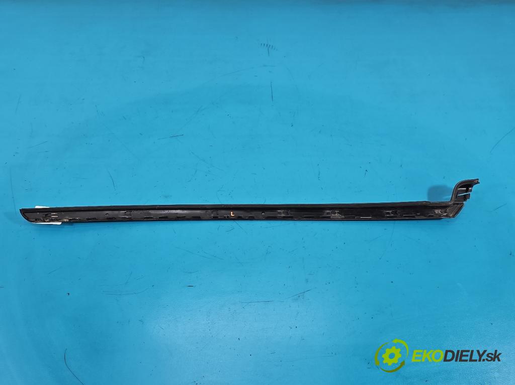 Citroen C4 I 2004-2011 1.6 16V 120 HP manual 88 kW 1598 cm3 5- lišta Okna: čelné: ľavé 96563474XC