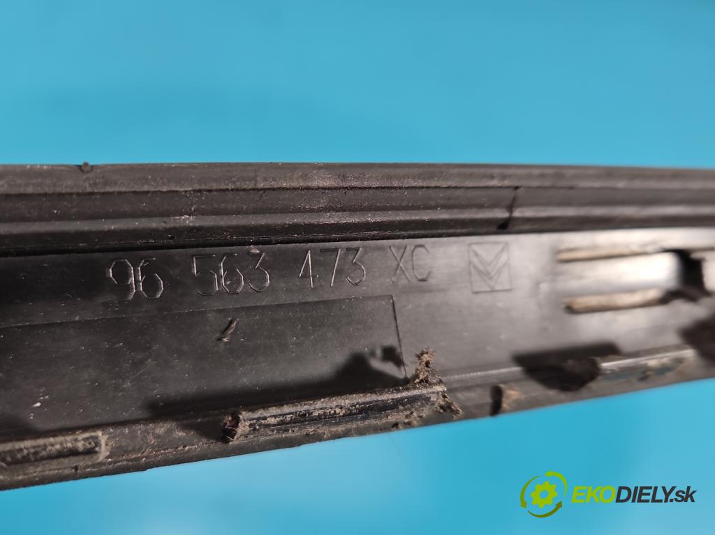 Citroen C4 I 2004-2011 1.6 16V 120 hp manual 88 kW 1598 cm3 5- lišta Okna: čelní: pravé 96563473XC