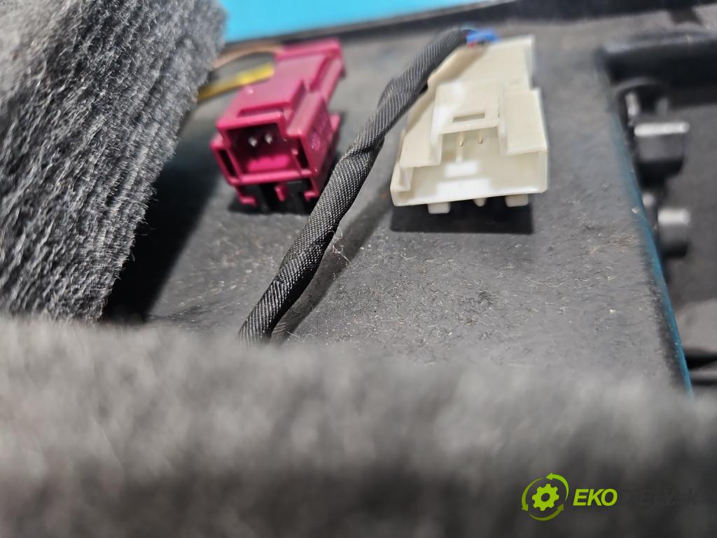 Mercedes S W222 2013-2020 3.0 cdi 656929 340KM: automatic 250 kW 2925 cm3 4- kastlík A2226800091