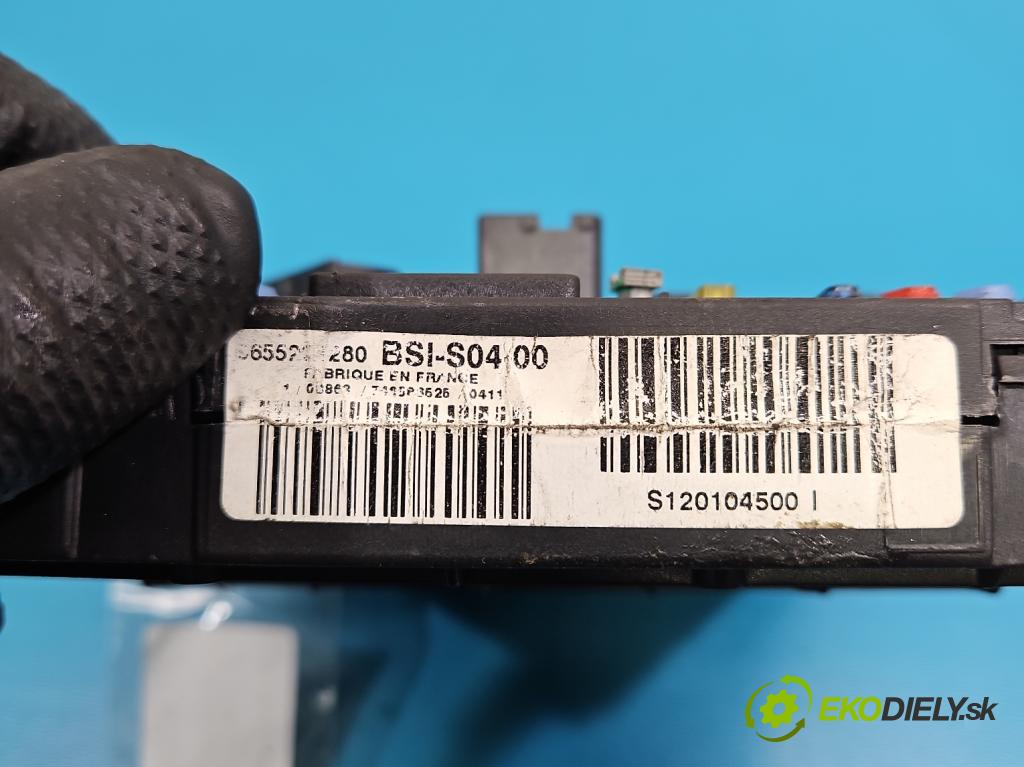 Peugeot 407 2.0 hdi 136 HP manual 100 kW 1997 cm3 4- riadiaca jednotka ostatné S120104500I