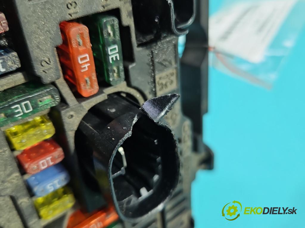 Peugeot 407 2.0 hdi 136 HP manual 100 kW 1997 cm3 4- riadiaca jednotka ostatné 9656005580