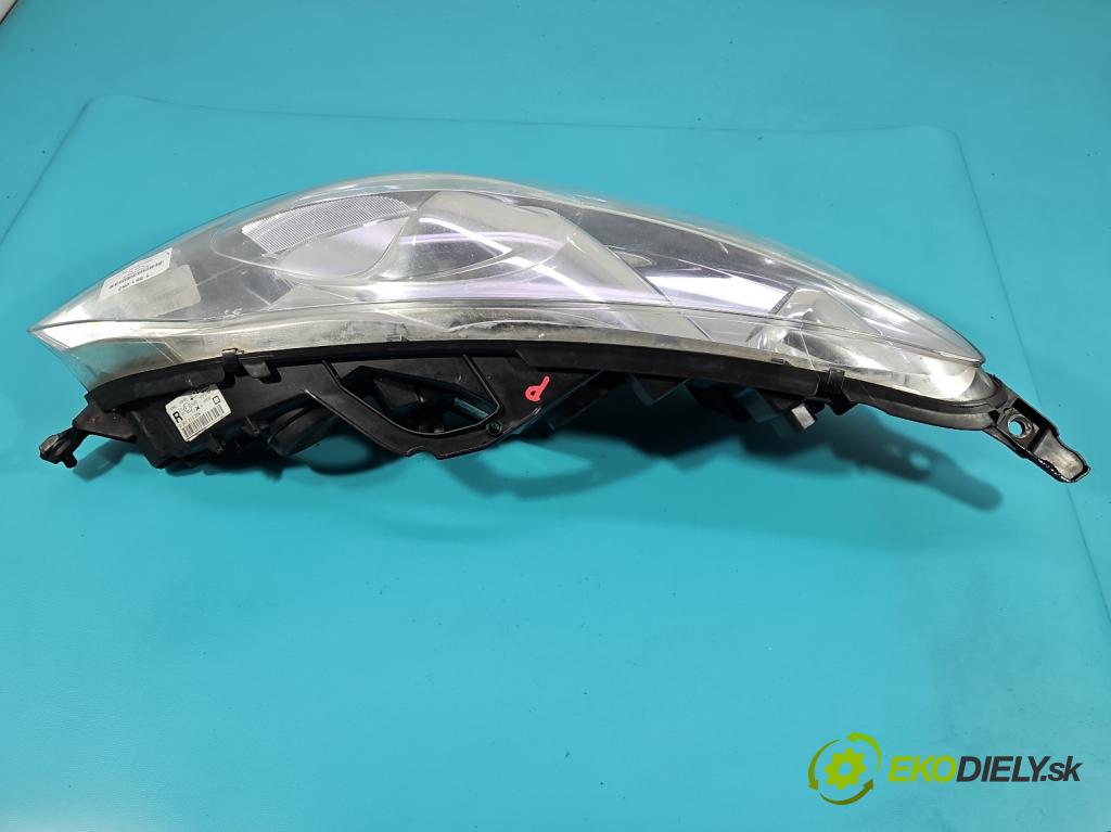 Peugeot 407 2.0 hdi 136 HP manual 100 kW 1997 cm3 4- Reflektor: pravý 0301213204 (Svetlo predné pravé)