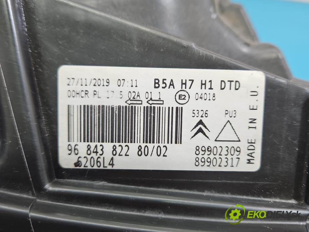 Citroen C4 I 2004-2011 1.6 16V 120 HP manual 88 kW 1598 cm3 5- Reflektor: pravý 9684382280 (Svetlo predné pravé)