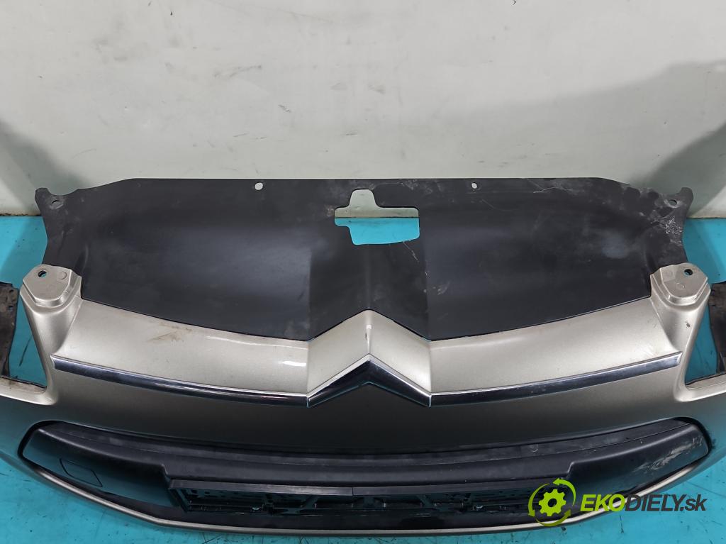 Citroen C4 I 2004-2011 1.6 16V 120 hp manual 88 kW 1598 cm3 5- nárazník přední  (Klika dveří ostatní)
