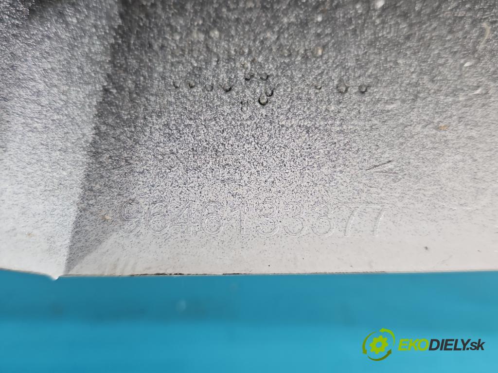 Citroen C4 I 2004-2011 1.6 16V 120 HP manual 88 kW 1598 cm3 5- blatník predné ľavý  (Blatník predný ľavý)