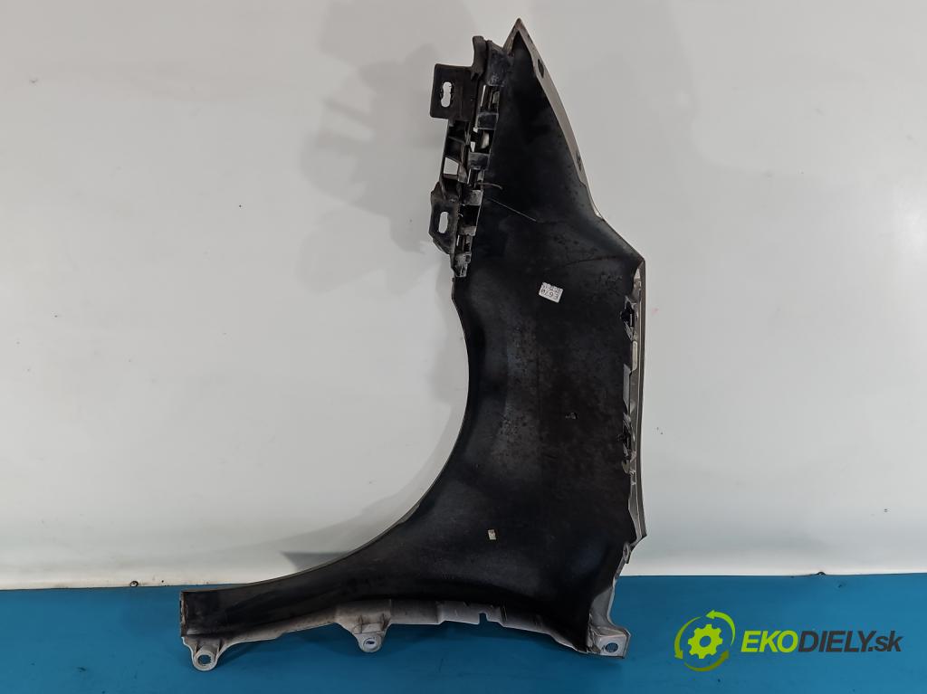 Citroen C4 I 2004-2011 1.6 16V 120 HP manual 88 kW 1598 cm3 5- blatník predné pravý 9646133277 (Kľučka dverí ostatné)