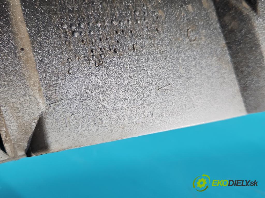 Citroen C4 I 2004-2011 1.6 16V 120 HP manual 88 kW 1598 cm3 5- blatník predné pravý 9646133277 (Kľučka dverí ostatné)