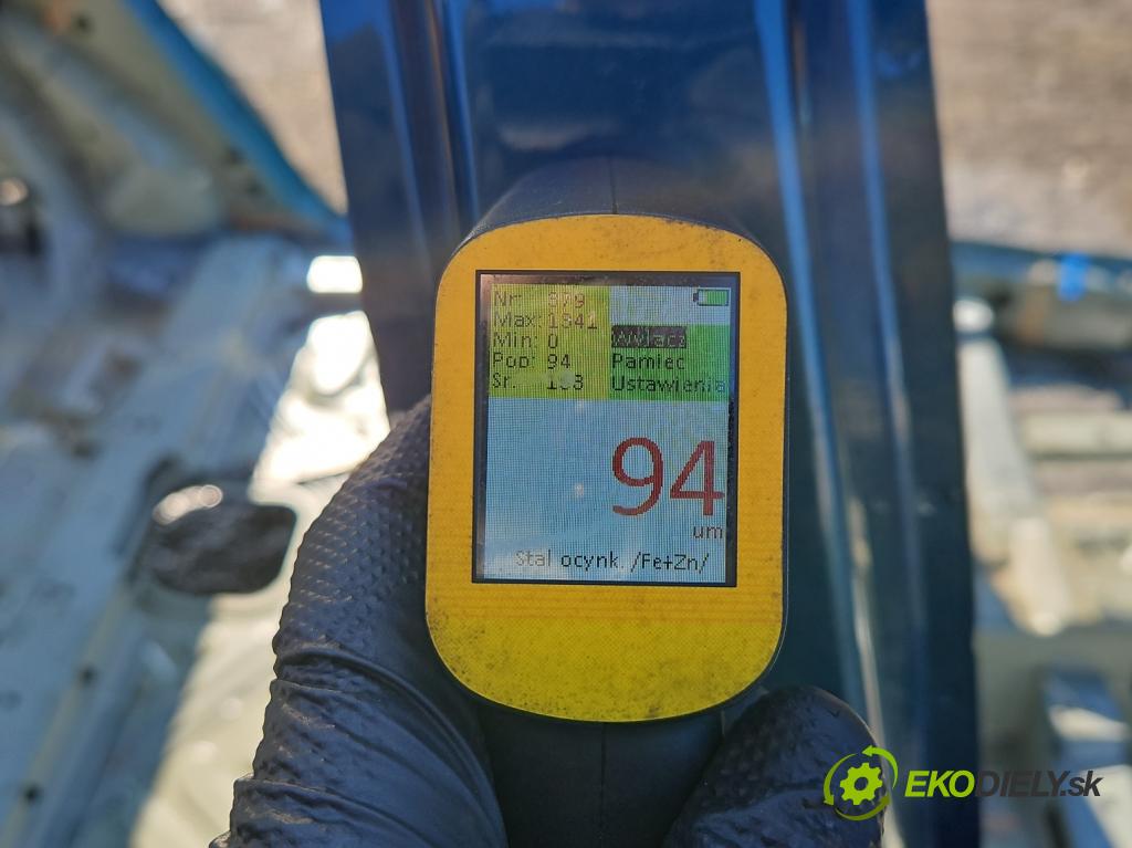 Citroen C5 Aircross 17-25 1.2 T 131 HP manual 96 kW 1199 cm3 5- Práh: pravý  (Karoséria ostatné)