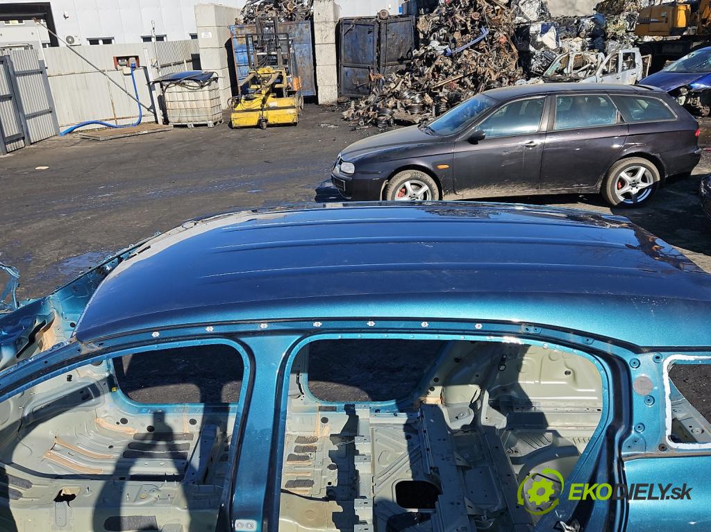 Citroen C5 Aircross 17-25 1.2 T 131 HP manual 96 kW 1199 cm3 5- strecha