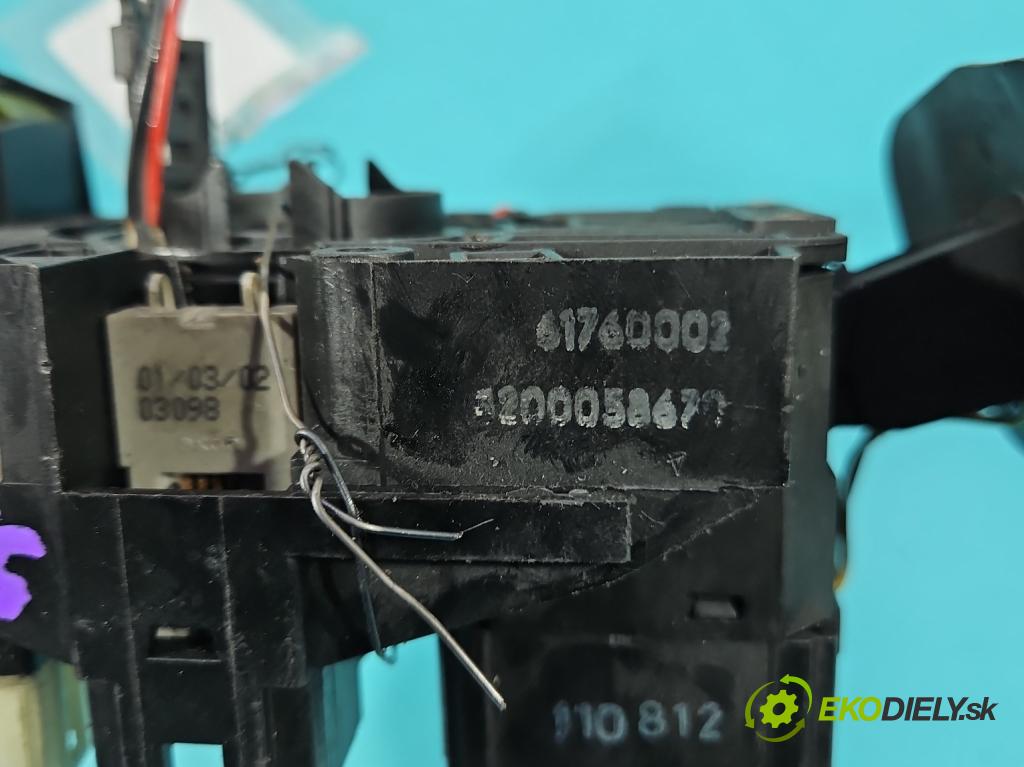 Renault Clio II 1998-2012 1.2 8V 58 hp manual 43 kW 1149 cm3 5- Přepínač sdružený 8200058679 (Páčky pod volantem)