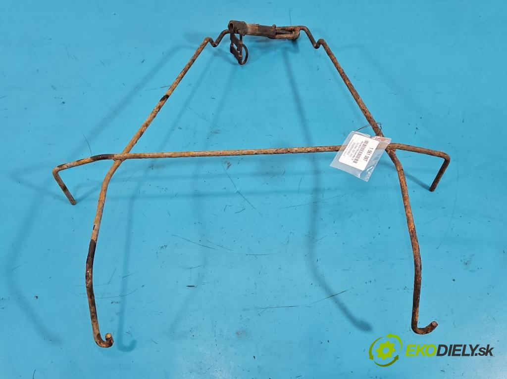 Fiat Doblo I 2001-2010 1.9 jtd 101 HP manual 74 kW 1910 cm3 5- Upevnenie: kolesa ozubeného 