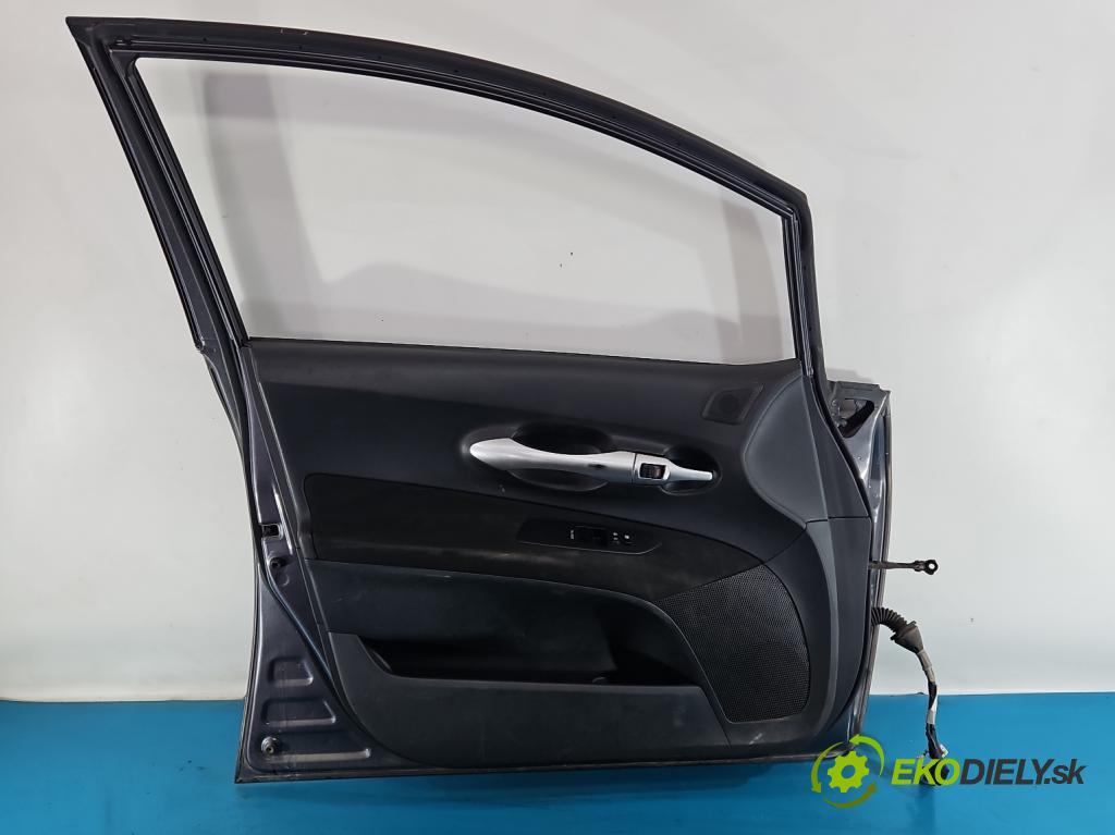 Toyota Auris I 2006-2013 1.3 vvti 99 HP manual 73 kW 1329 cm3 5- dvere predné ľavé  (Kľučka dverí ostatné)