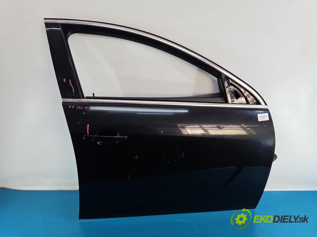 Opel Insignia A 2008-2017 2.0 cdti B20DTH: 170 HP manual 125 kW 1956 cm3 5- dvere predné pravé  (Kľučka dverí ostatné)