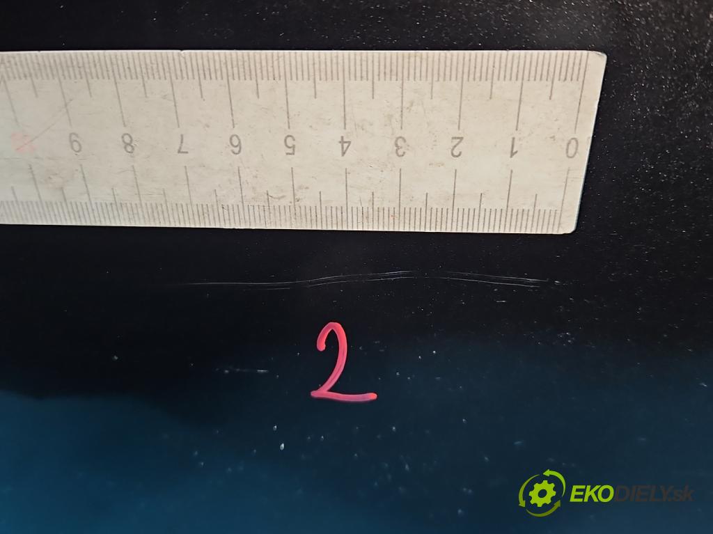 Opel Insignia A 2008-2017 2.0 cdti B20DTH: 170 HP manual 125 kW 1956 cm3 5- dvere predné pravé  (Kľučka dverí ostatné)