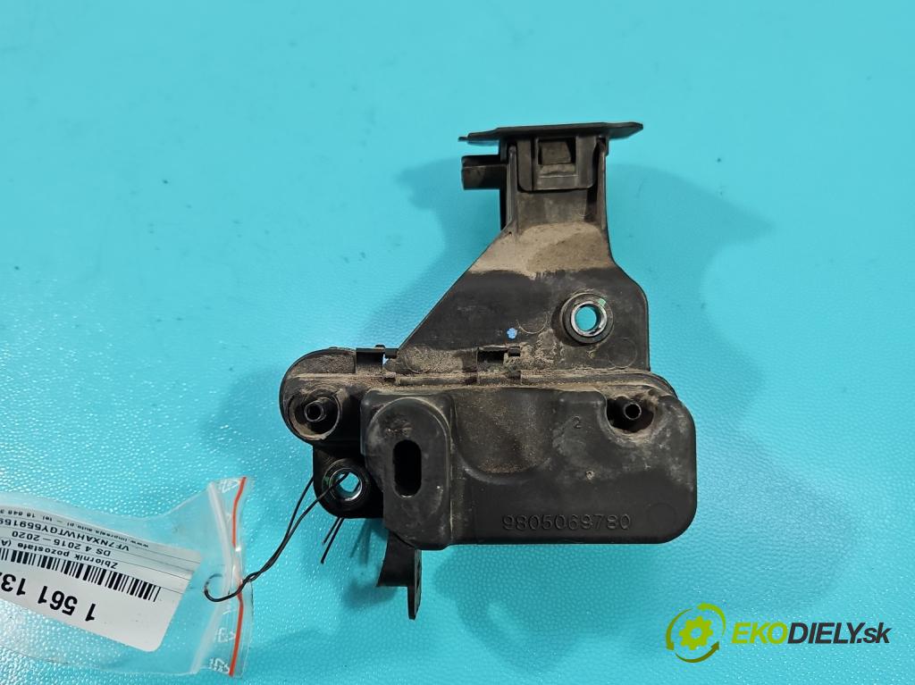 DS 4 2015-2020 2.0 hdi 181KM automatic 133 kW 1997 cm3 5- Nádrž: 9805069780