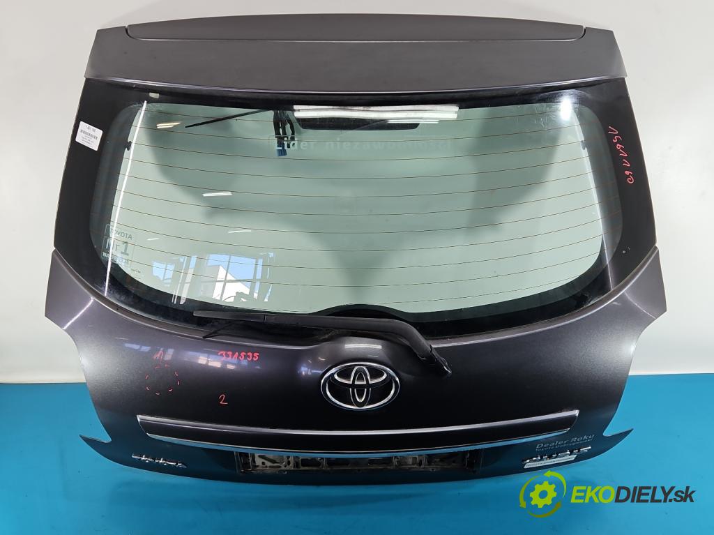 Toyota Auris I 2006-2013 1.3 vvti 99 hp manual 73 kW 1329 cm3 5- zadní kufrové dveře  (Zadní kapota (kufr))