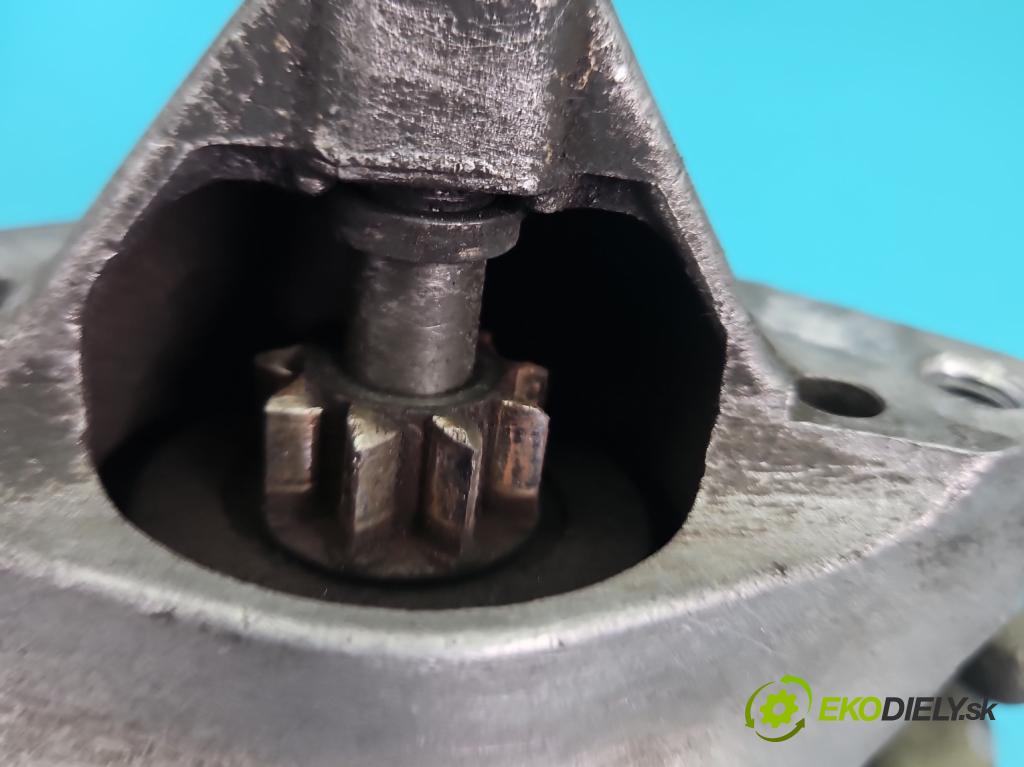 Renault Clio II 1998-2012 1.2 8V 58 HP manual 43 kW 1149 cm3 5- štartér D7E1 (Štartér)