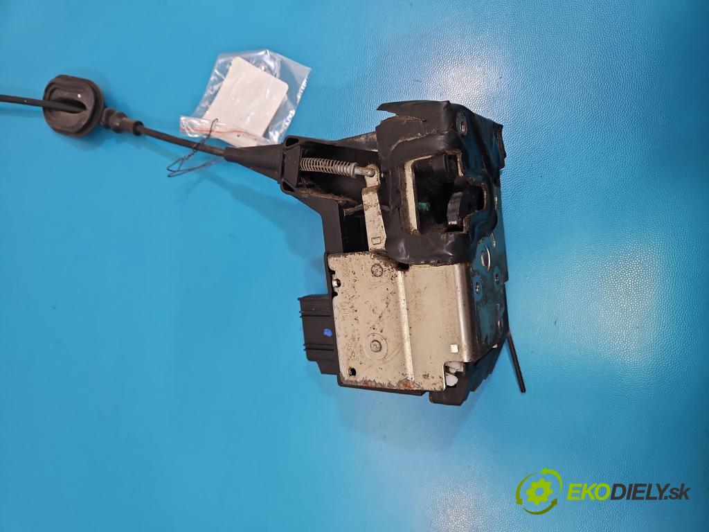 Ford Fusion 1.4 16V 80 HP manual 59 kW 1388 cm3 5- zámok predné pravý