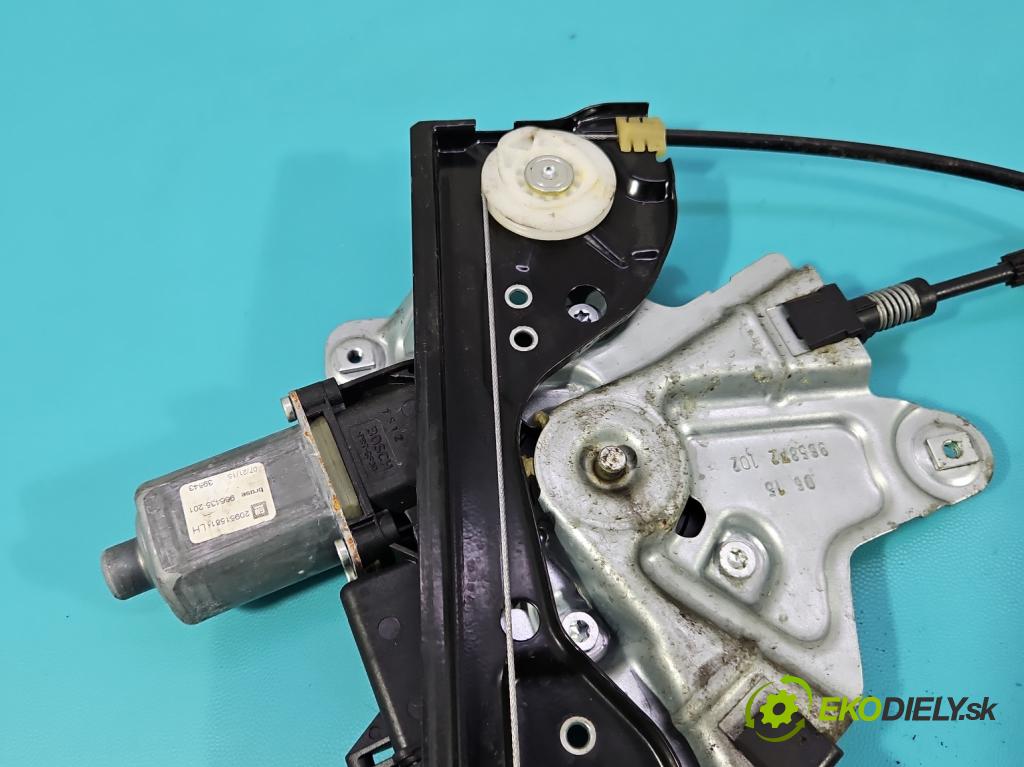 Opel Insignia A 2008-2017 2.0 cdti B20DTH: 170 HP manual 125 kW 1956 cm3 5- mechanizmus okna predné ľavý 20951581