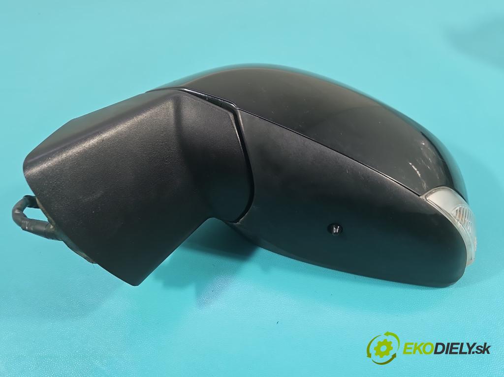 Renault Scenic III 2009-2016 1.4 131 HP manual 96 kW 1397 cm3 5- zrkadlo ľavé  (Kľučka dverí ostatné)