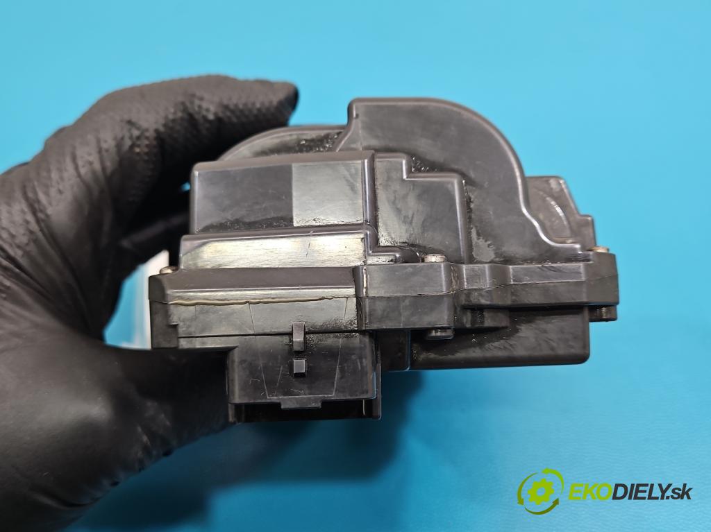 Citroen C4 I 2004-2011 1.6 16V 120 hp manual 88 kW 1598 cm3 5- škrticí klapka A2C53279370 (Škrticí klapka)