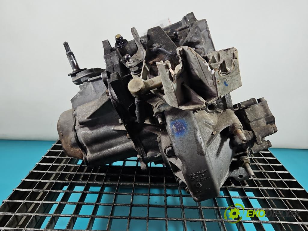 Citroen C4 I 2004-2011 1.6 16V 120 HP manual 88 kW 1598 cm3 5- prevodovka stupeň,rýchlosť manual 20DP42