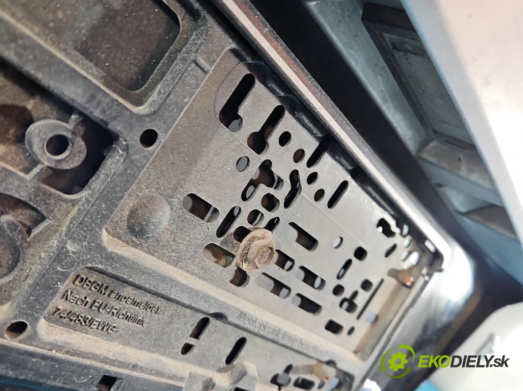 Renault Scenic III 2009-2016 1.4 131 HP manual 96 kW 1397 cm3 5- zadna kufor  (Kapota zadná (kufor))