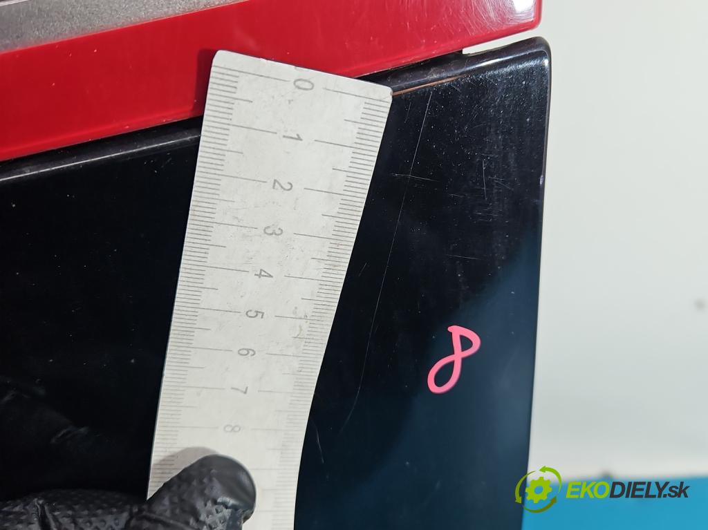 Renault Scenic III 2009-2016 1.4 131 HP manual 96 kW 1397 cm3 5- zadna kufor  (Kapota zadná (kufor))