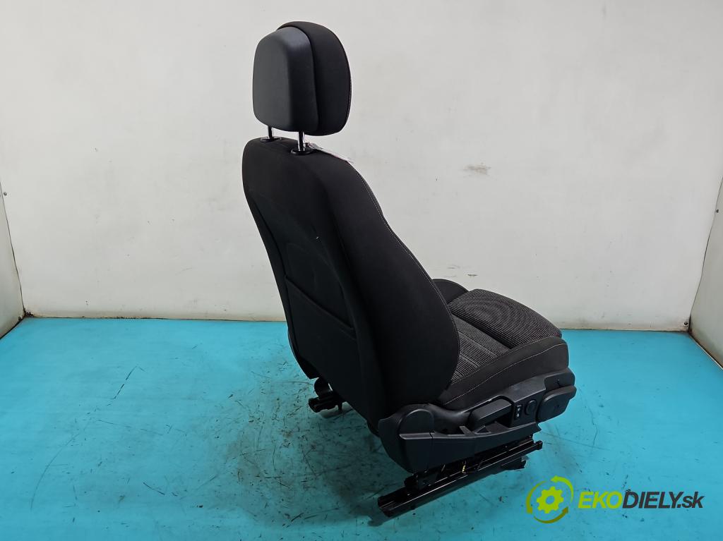 Opel Insignia A 2008-2017 2.0 cdti 170 HP manual 125 kW 1956 cm3 4- Sedačka pravý  (Sedadlo)