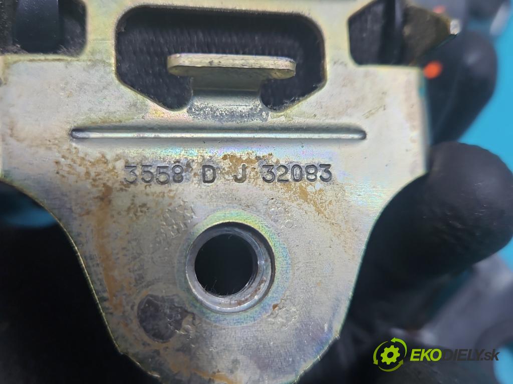 Ford Fusion 1.4 16V 80 HP manual 59 kW 1388 cm3 5- kokpit,pristrojová doska rozdeľovacia