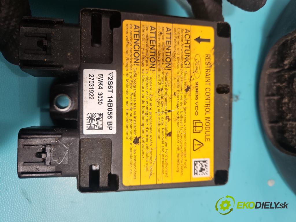 Ford Fusion 1.4 16V 80 HP manual 59 kW 1388 cm3 5- kokpit,pristrojová doska rozdeľovacia