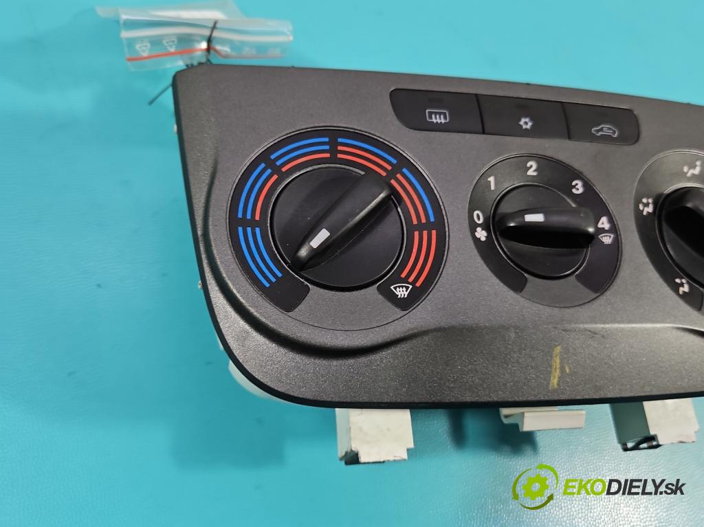 Fiat Punto Grande 1.4 8V 77 HP manual 57 kW 1368 cm3 5- panel kúrenia