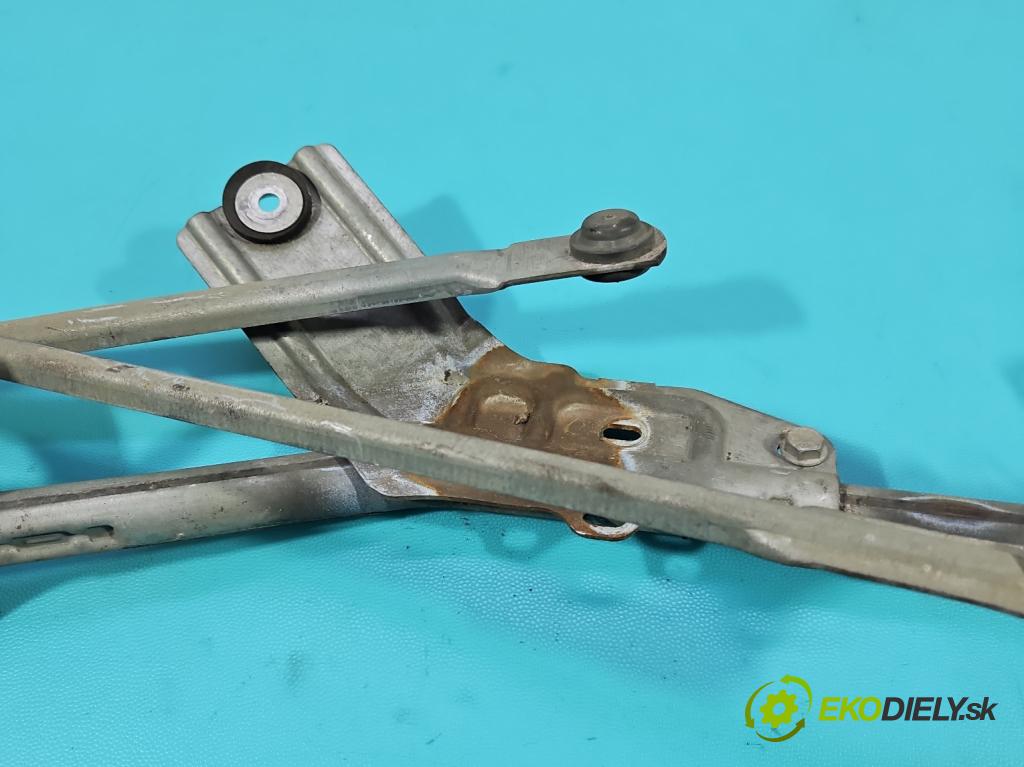 Fiat Punto Grande 1.4 8V 77 HP manual 57 kW 1368 cm3 5- mechanizmus stieračov